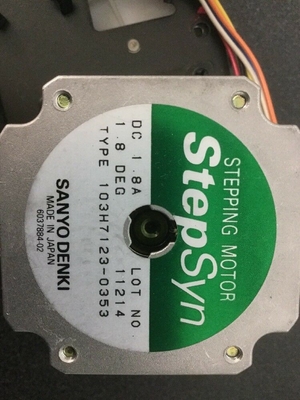 LA CHINE Frontière 350/355/370/moteur de progression de pièce de rechange de 375 Minilab 118C890030D de Fuji avec des dents de vitesse fournisseur