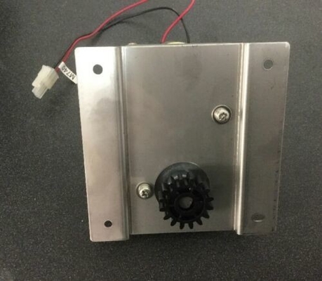 Moteur M740 118H0318 118H0318B de pièce de rechange de Minilab de la frontière 350/355/370/375 de Fuji avec la dent 327F0176A de vitesse fournisseur