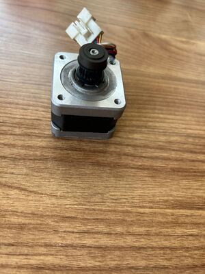 Moteur d'avance papier OEM W410494 W410494-01 W410494-02 Pièce de rechange compatible avec le moteur de transport de papier de minilab photo numérique Noritsu QSS3201 fournisseur