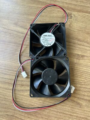 3110KL‑05W‑B59 Ventilateur de refroidissement CC 3 fils 80×80×25mm 24V 0.15A Pièce de rechange pour minilab photo numérique Konica fournisseur
