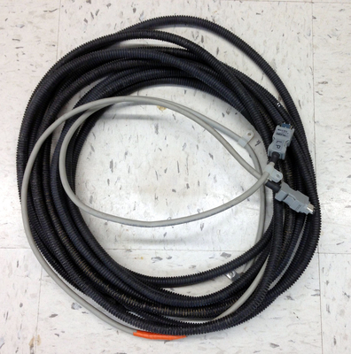 Câble de 136C894036D 136C1059859 1394 pour la frontière 350 de Fuji 370 550 570 frontière Minilab fournisseur