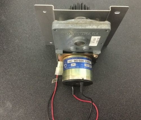 Moteur M740 118H0318B 118H0318 de Minilab de la frontière 350/355/370/375 de Fuji fournisseur