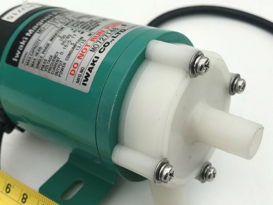 Pompe magnétique MD-10K NL27 d'Iwaki de pièce de rechange de Minilab de frontière de Fuji C.A. PU715 de 100 volts fournisseur