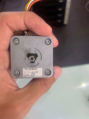 Noritsu QSS3501 i plus le type 103-548-5211 de moteur de Minilab utilisé fournisseur
